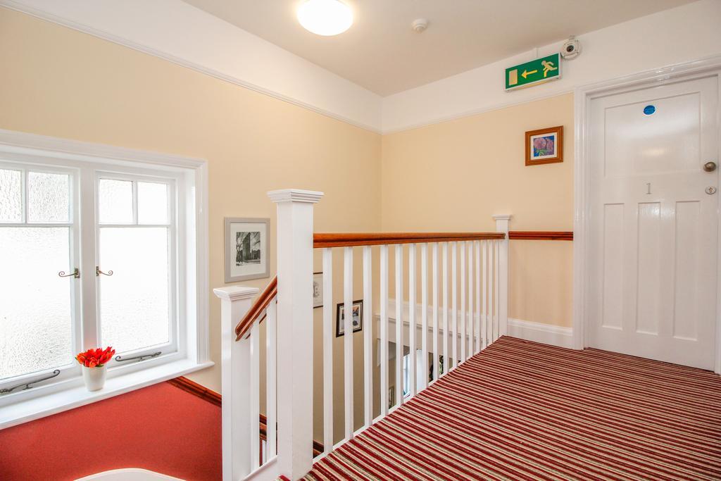 Harris Guest Accommodation Oxford Exterior foto